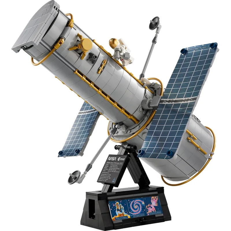 Hubble Space Telescope — set 11382